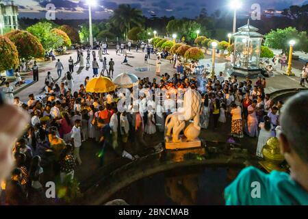 Vollmondfest bei einer Reise auf Sri Lanka Foto Stock