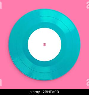 Vinyl Record Music, primo piano, vuoto per la personalizzazione dell'etichetta, isolato e presentato in colori pastello, per il design creativo nostalgico retrò Foto Stock