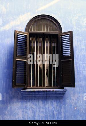 Cheong Fatt Tze Mansion a George Town a Penang, conosciuta anche come la Blue Mansion Foto Stock