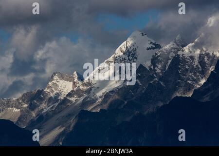 Cordillera Blanca Mountain Range, Huscaran National Park, Ande del Perù Foto Stock