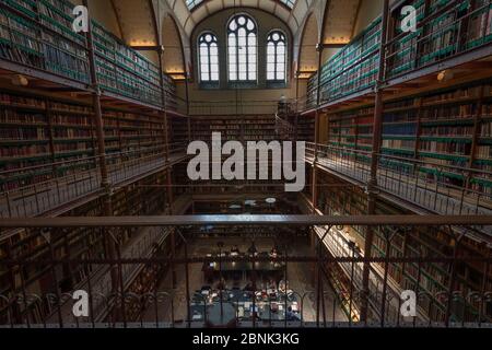 Amsterdam, Paesi Bassi - Aprile 2017: Interno della Biblioteca di Ricerca Rijksmuseum Foto Stock