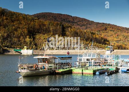 Europa, Polonia, Voivodato silesiano, Jezioro Zywieckie / Lago Zywiec Foto Stock