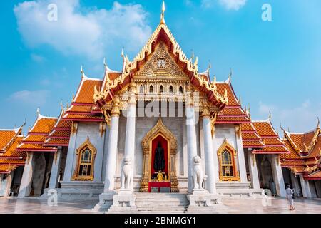 Bangkok / Thailandia - 19 gennaio 2020: Nome di questo tempio buddista Wat Benchamabophit e il tempio nel centro di Bangkok Foto Stock