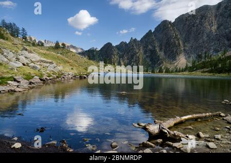 Lago inferiore di Aver nella valle del Riofreddo; in Italia. Foto Stock