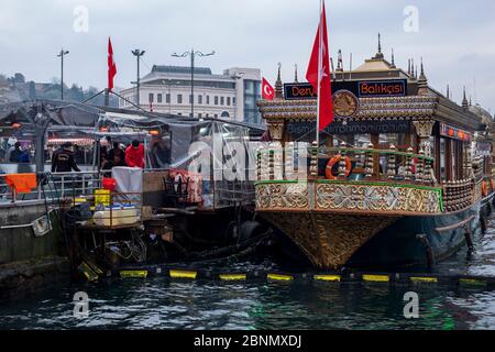 Turchia, Istanbul, comune di Fatih, quartiere di Fatih, Moschea Fatih Foto Stock