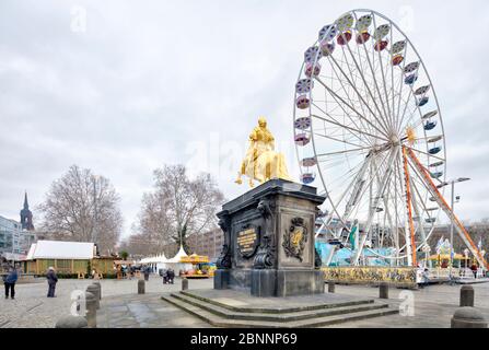 Augustusmarkt, statua equestre, ruota panoramica, mercato di Natale, Dresda, Sassonia, Germania, Europa, Foto Stock