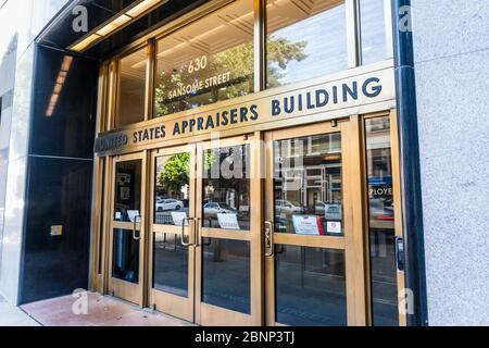 17 novembre 2019 San Francisco / CA / USA - Stati Uniti d'America Assessers edificio ingresso nel quartiere finanziario; l'edificio è sede di diversi federali Foto Stock