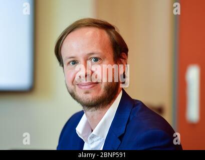 Potsdam, Germania. 12 maggio 2020. Tim Steckel, uno dei due amministratori delegati del Klinikum Ernst von Bergmann. (A 'la Clinica Bergmann vuole essere l'ospedale più sicuro per le pandemie') Credit: Soeren Stache/dpa-Zentralbild/ZB/dpa/Alamy Live News Foto Stock