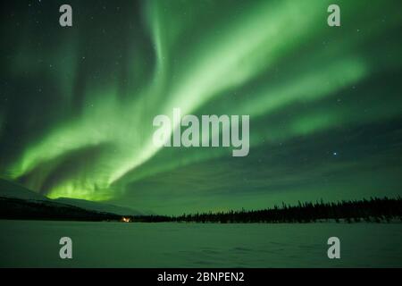 Finlandia, Lapponia, Pallastunturi, paesaggio, cielo stellato, aurora boreale, notte Foto Stock