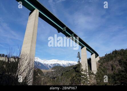 Austria, Tirolo, Innsbruck, Europabrücke Foto Stock