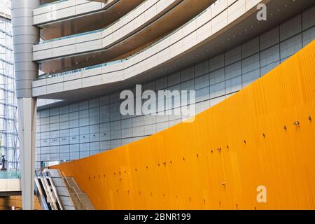Giappone, Honshu, Tokyo, Marunouchi, Tokyo International Forum Building, Vista Interna Foto Stock