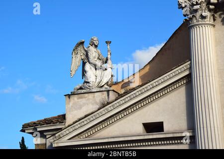Chiesa di San Rocco tutti Augusteo - Chiesa di San Rocco tutto Augusteo con Largo San Rocco nella città di Roma Foto Stock