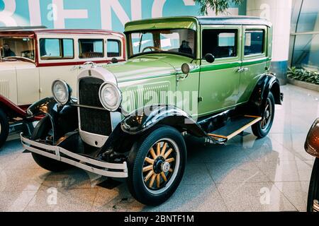 Mosca, Russia - 22 febbraio 2020: Green Willys-Overland 96A retro Automobile Oldtimer d'epoca di 1929 anni all'aeroporto di Mosca Domodedovo. Foto Stock