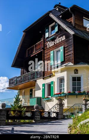 Bad Gastein, Austria - 20 giugno 2018: Vista di Villa Anna a Bad Gastein in estate Foto Stock