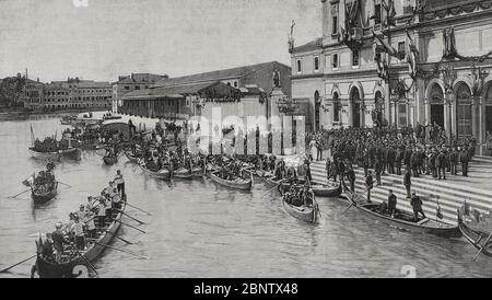 Viaje de los imperadores de Alemania a Tierra Santa, Guillermo II de Alemania y Augusta Victoria de Schleswig-Holstein. Llegada de SS. Mm. A Venecia, Italia. La imagen representa el momento de salir de la estación del ferrocarril de los soberanos anemanes e italianos para tomar la góndola de la corte, la cual les condujo por el Gran Canal al Palacio de los Dux, el día 13 de octubre de 1898. En la estación recibiron a los imperadores alemanes, SS. MM. Humberto i de Italia y Margarita Teresa de Saboya. Grado. La Ilustración Española y americana, 30 de octubre de 1898. Foto Stock