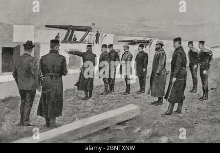 Estados Unidos de Nortamérica. Guerra hispano-estadounidense. Preparativos de guerra. El Mayor generale Nelson Appleton Miles (1839-1925), examinando las obras de definesa del puerto de Nueva York. Fotogabado por Laporta. La Ilustración Española y americana, 22 de abril de 1898. Foto Stock