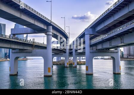 Il Gwangandaegyo o Diamond Bridge a Busan Foto Stock