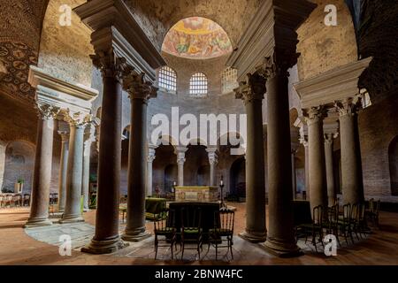 ROMA - 10 AGOSTO 2019: Il Mausoleo di Santa Costanza a Roma Foto Stock