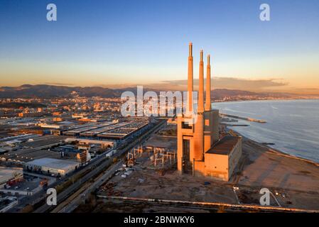 Centrale di Badalona e Sant Adria de Besos a Barcellona, Spagna Foto Stock