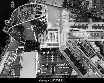 Barceloneta l'Hotel W progettato dall'architetto Riccardo Bofil vista aerea Barcellona Catalogna Spagna. Il W Barcelona Hotel, conosciuto come Foto Stock