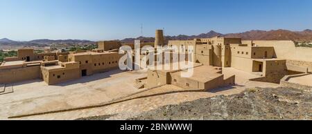 BAHLA, OMAN - 28 NOVEMBRE 2017: Vista del Forte Bahla, a Bahla, Oman Foto Stock