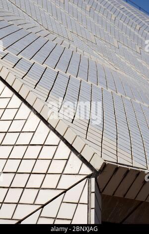 Modello di tegole sul teatro dell'opera di Sydney, Australia Foto Stock