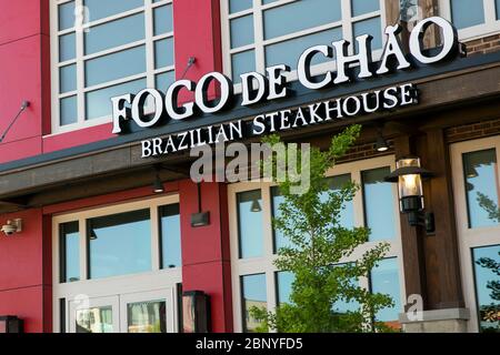 Un cartello con il logo all'esterno di un ristorante Fogo de Chao situato a King of Prussia, Pennsylvania, il 4 maggio 2020. Foto Stock