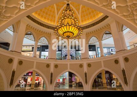 Decorazioni ornamentali del Dubai Mall, Dubai, Emirati Arabi Uniti Foto Stock