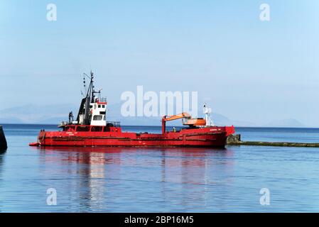 Prendi Hopper drager 'Admiral Day' dragando l'ingresso al fiume Ayr, Ayr, Sud Ayrshire, Scozia, Foto Stock