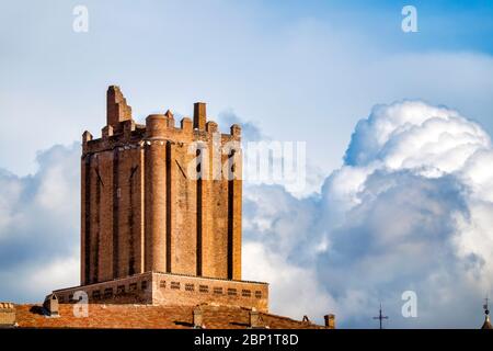 La Torre delle Milizie (Torre delle Milizie) è una torre fortificata in Roma, Italia Foto Stock