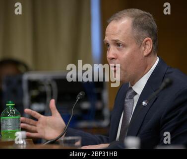 Il 14 maggio 2019, l'amministratore della NASA Jim Bridenstine ha testimoniato davanti alla sottocommissione per l'aviazione e lo spazio del Senato Commerce, Science, and Transportation Committee a Washington, D.C., discutendo le sfide della politica spaziale emergente. Foto Stock