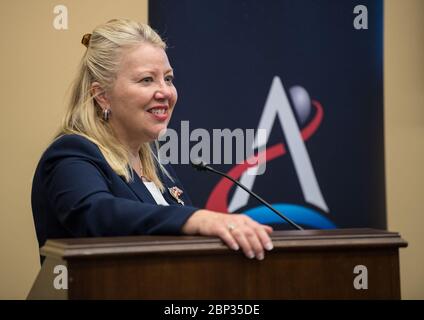 Evento femminile su Artemis il rappresentante degli Stati Uniti Debbie Lesko, R-Ariza. Parla a un incontro bipartisan del Congresso Caucus per le questioni femminili sul programma di esplorazione lunare Artemis della NASA, mercoledì 11 settembre 2019 presso il Rayburn House Office Building di Washington. Foto Stock