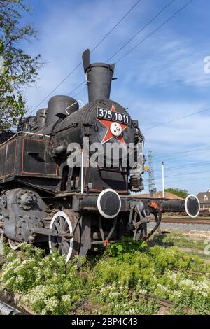 Vecchia locomotiva a vapore a Pusztaszabolcs, Ungheria. Foto Stock