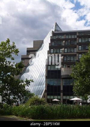 Leonardo Royal Southampton Grand Harbour Hotel a West Quay, Southampton, Hampshire, Inghilterra, Regno Unito Foto Stock