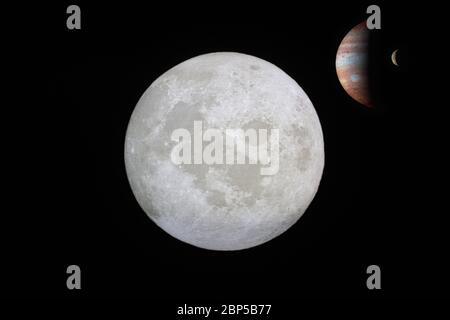 La luna e i pianeti nello spazio esterno Foto Stock