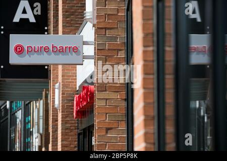 Un logo all'esterno di una sede pure barre a Silver Spring, Maryland, il 12 maggio 2020. Foto Stock