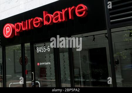 Un logo all'esterno di una sede pure barre a Silver Spring, Maryland, il 12 maggio 2020. Foto Stock