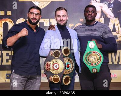 Pugile tedesco Agit Kabayel WBA, IBO campione del mondo di pugilato pesi massimi leggeri Dominic BÃ¶sel, WBC junior campione del mondo Peter Kadiru tutti SES boxing Foto Stock