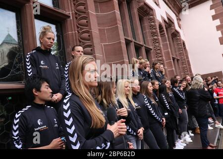 Accoglienza City Friburgo - squadra femminile SC Friburgo Foto Stock