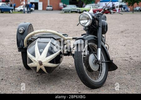 PAAREN IM GLIEN, Germania - Giugno 08, 2019: moto BMW R25/3 con sidecar, 1955. Die Oldtimer Show 2019. Foto Stock