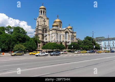 VARNA, Bulgaria - 26 giugno 2019: Dormizione della Madre di Dio Cattedrale (bulgaro cattedrale ortodossa). Foto Stock