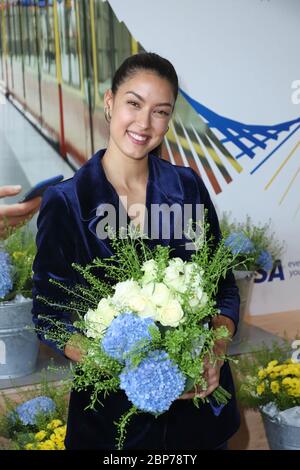 Rebecca Mir, ho pagato l'evento di visto nella stanza di carico, Amburgo, 11.09.2019 Foto Stock