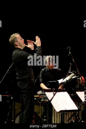 43. Leipziger Jazztage - Spielvereinigung Sued & MDR-Rundfunkchor Foto Stock