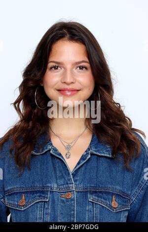 Nina Kaiser, Photocall 6 su un prezzo, il Maerchen dai due mesi, Amburgo, 23.10.2019 Foto Stock