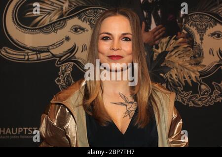 Regina Halmich, Julian's Jungle Palace, festa per l'inizio della nuova stagione del campo giungla RTL, Hotel Palace Berlin, 10.01.2020 Foto Stock