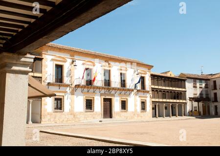 Municipio. Plaza Mayor, Tembleque, provincia di Toledo, Castilla la Mancha, Spagna. Foto Stock