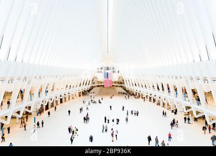 Oculus Santiago Calatrava l'Oculus WTC Transportation Hub interno New York City Foto Stock
