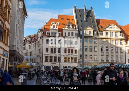 Lipsia / Germania - 24 febbraio 2017: Piazza del mercato (Marktplatz) a Lipsia, Sassonia, Germania Foto Stock