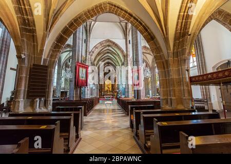 Vista interna della Chiesa storica di Perchtoldsdorf Foto Stock