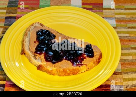 Panino di burro di arachidi e gelatina, di James D Coppinger/Dembinsky Photo Assoc Foto Stock